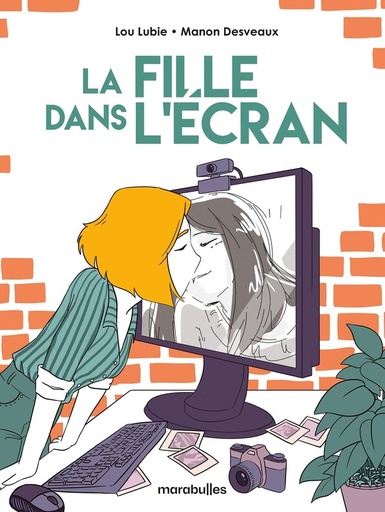 [10237318]  La fille dans l'écran 