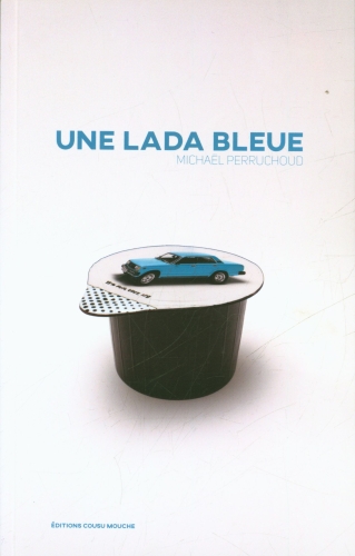 [9582645]  Une Lada bleue 