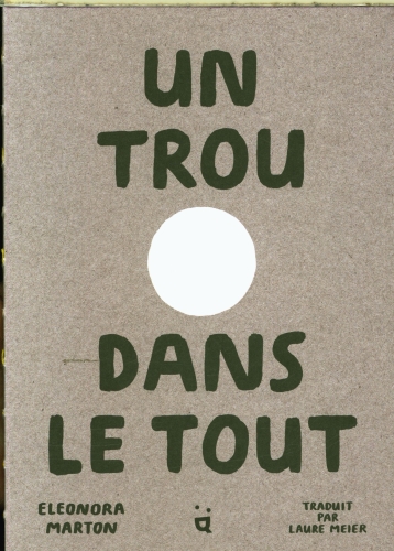 [10224773]  Un trou dans le tout 