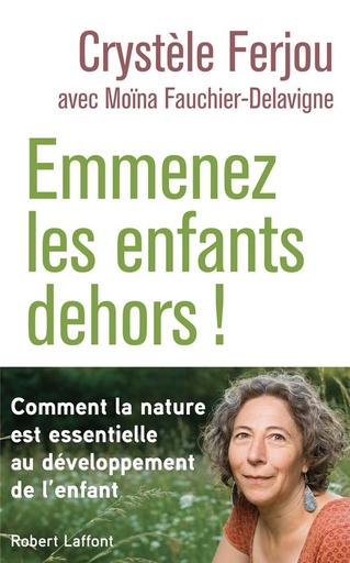 [8988171]  Emmenez les enfants dehors ! 