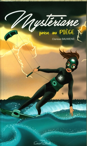 [9808230]  Mystériane prise au piège 